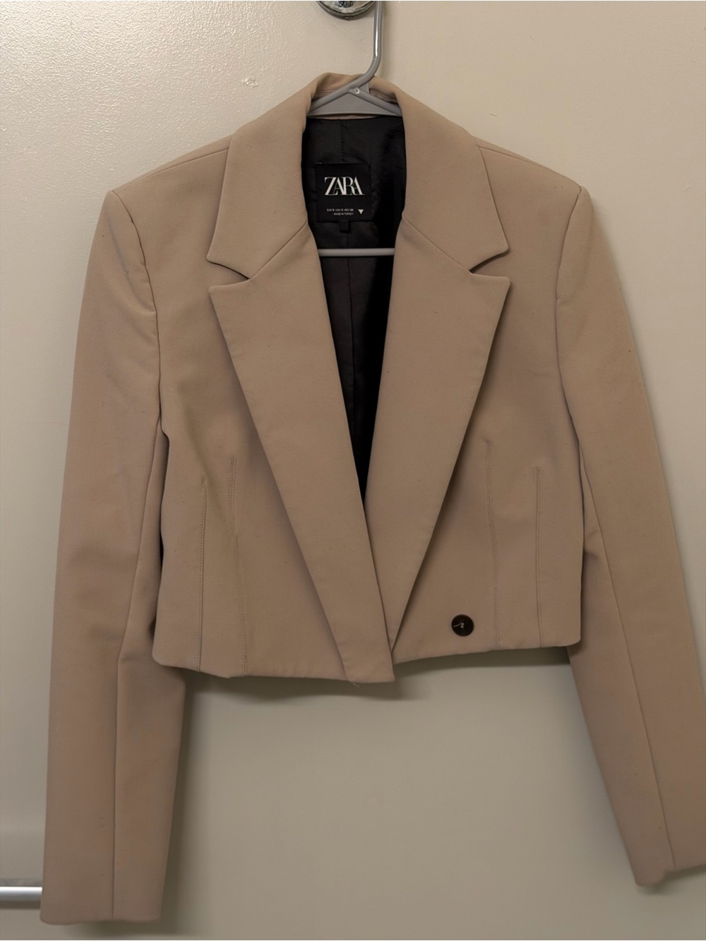 Zara Cropped Tailored Blazer in Taupe